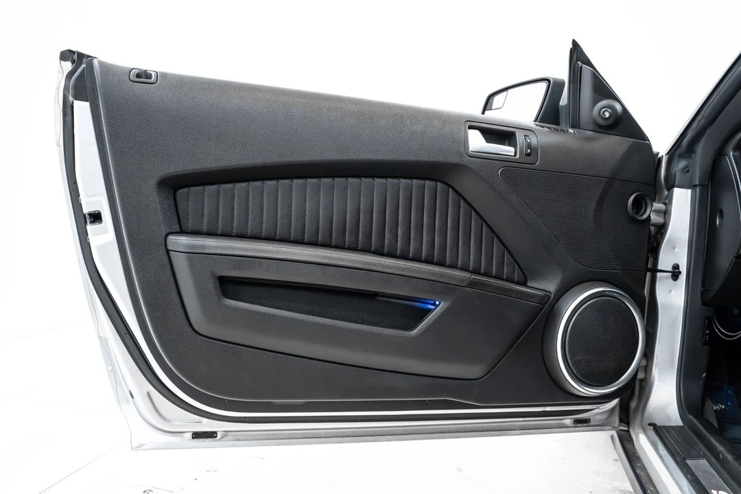 2012 Ford S197 Mustang - Image 20 of 31