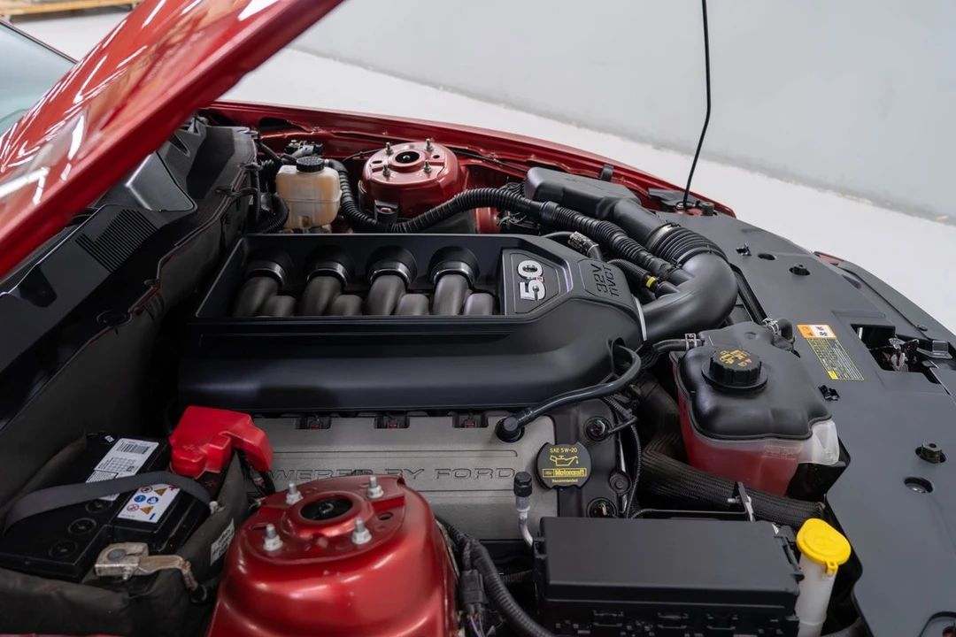 2012 Ford S197 Mustang - Image 26 of 31