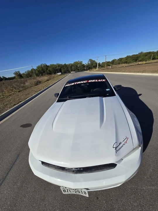 2012 Ford S197 Mustang - Image 2 of 5