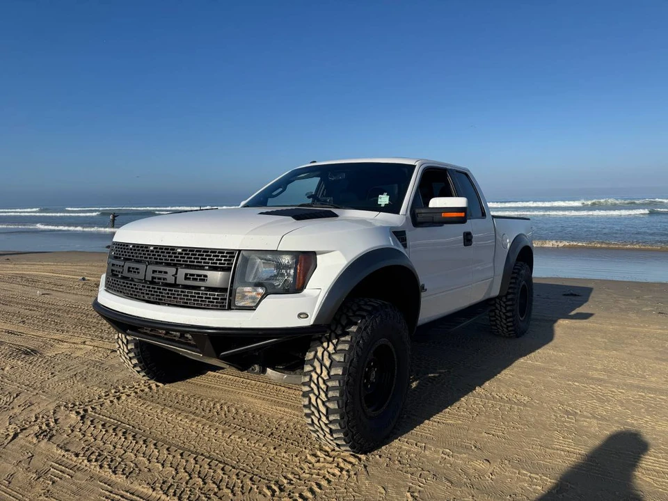 2012 Ford F-150 Raptor 12th Gen - Image 2 of 24