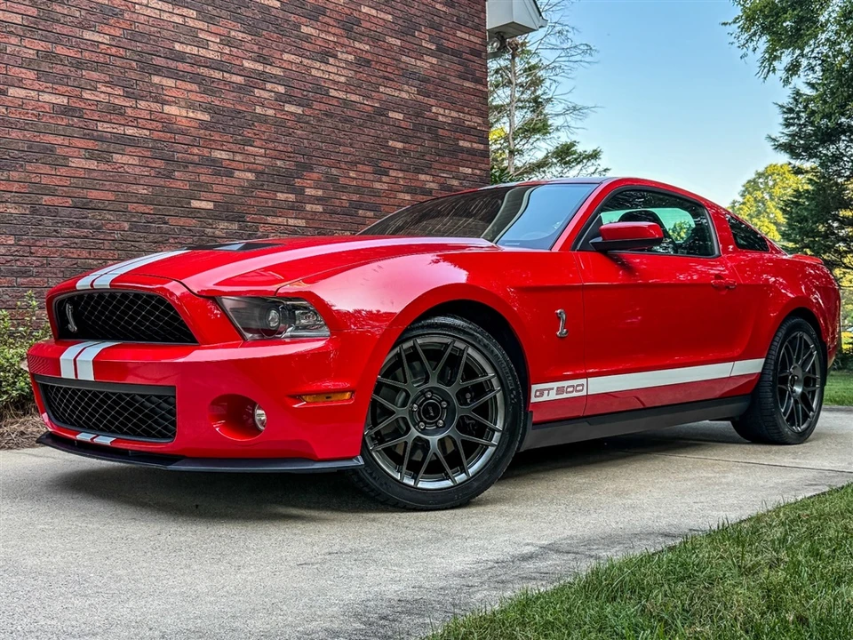 2012 Ford S197 II Shelby Mustang GT500 - Image 2 of 26