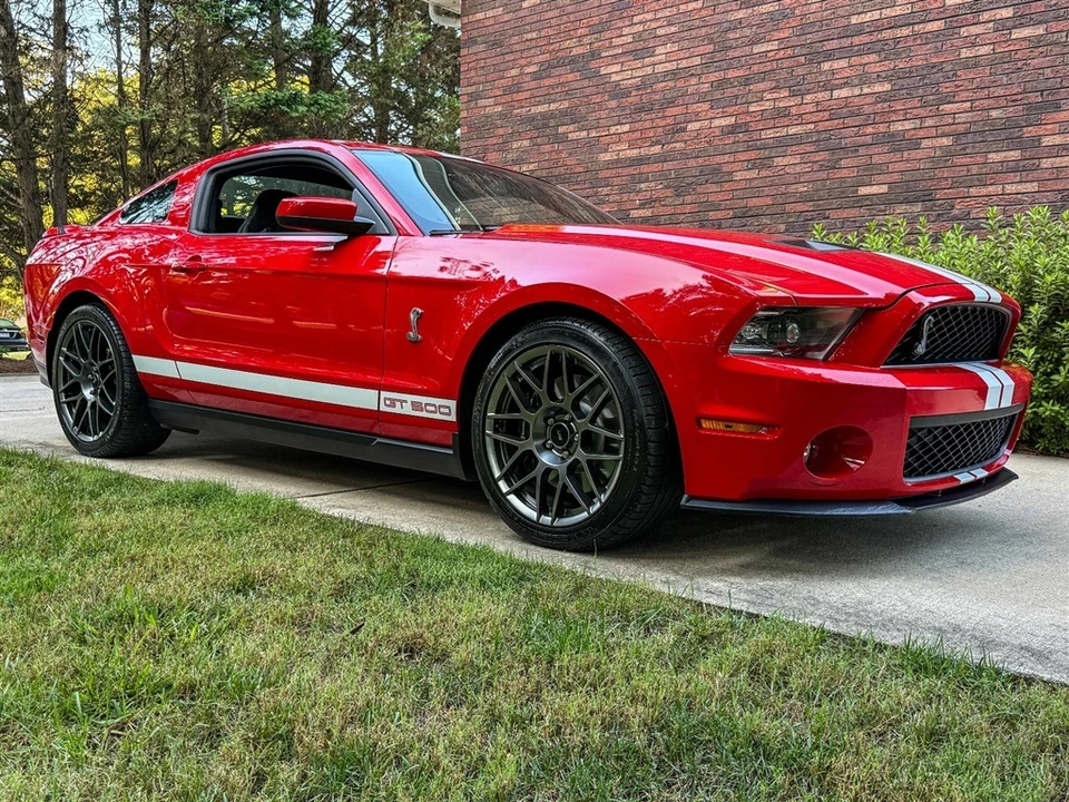2012 Ford S197 II Shelby Mustang GT500 - Image 27 of 31
