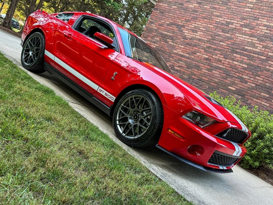 2012 Ford S197 II Shelby Mustang GT500 - Image 29 of 31