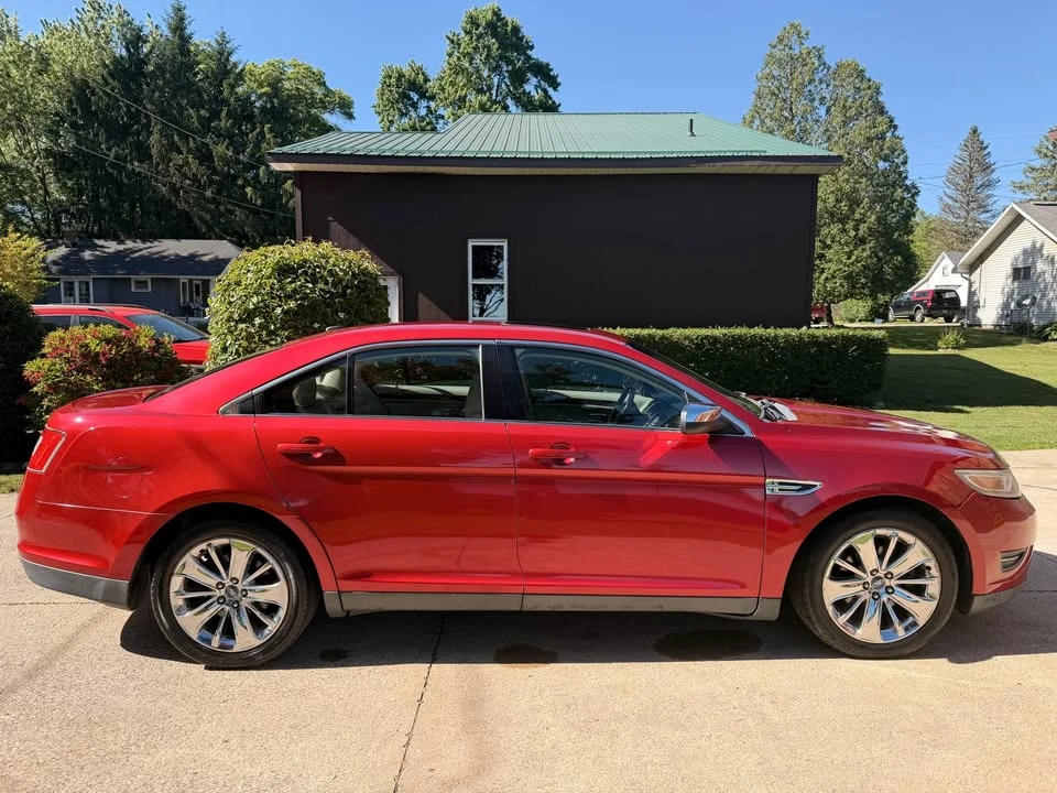 2012 Ford Taurus 6th Gen - Image 4 of 18