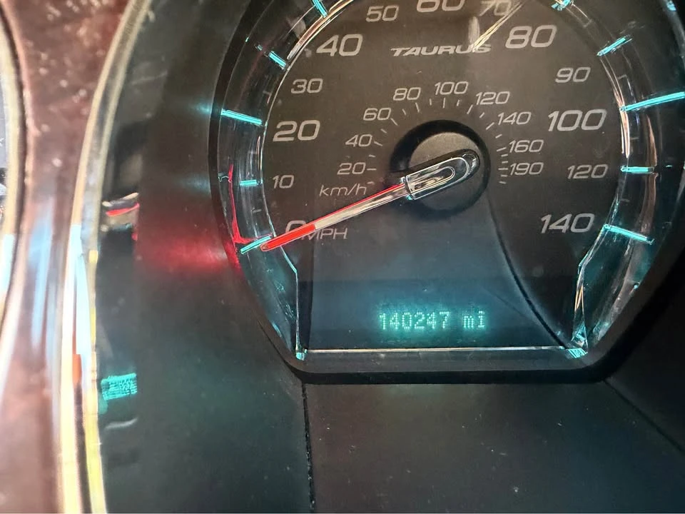 2012 Ford Taurus 6th Gen - Image 14 of 18