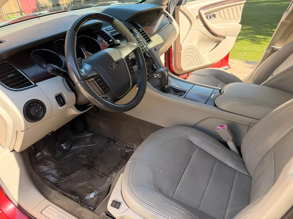 2012 Ford Taurus 6th Gen - Image 9 of 18