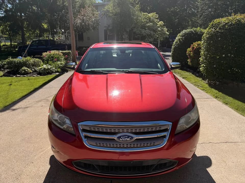 2012 Ford Taurus 6th Gen - Image 2 of 18