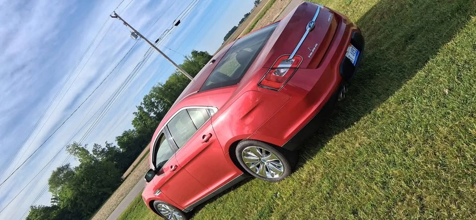 2012 Ford Taurus 6th Gen - Image 4 of 7