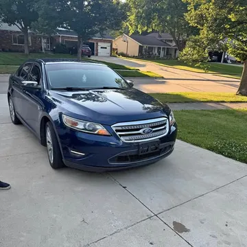 2012 Ford Taurus Limited Sedan 4D