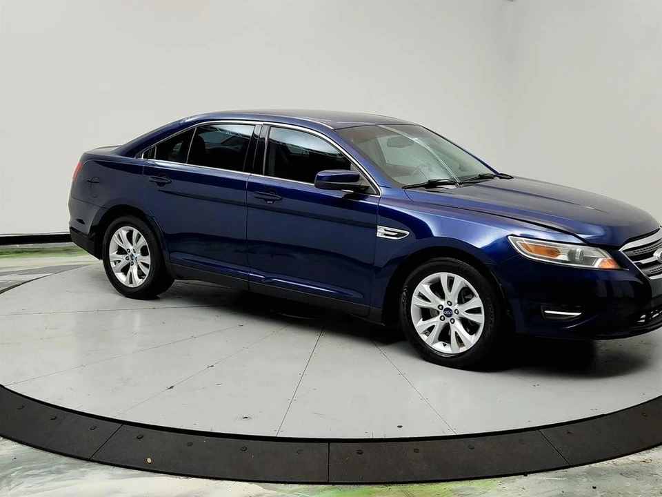 2012 Ford Taurus 5th Gen - Image 3 of 12