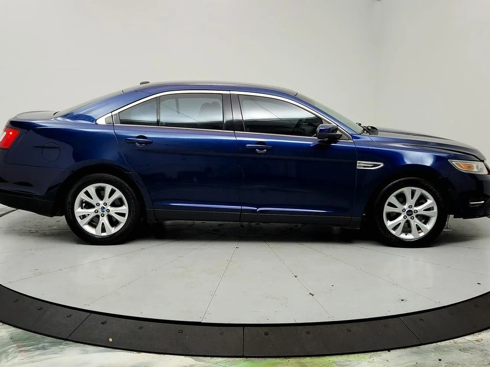 2012 Ford Taurus 6th Gen - Image 4 of 12