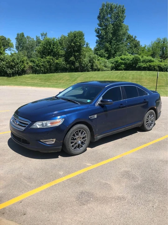 2012 Ford Taurus SHO 6th Gen - Image 2 of 12