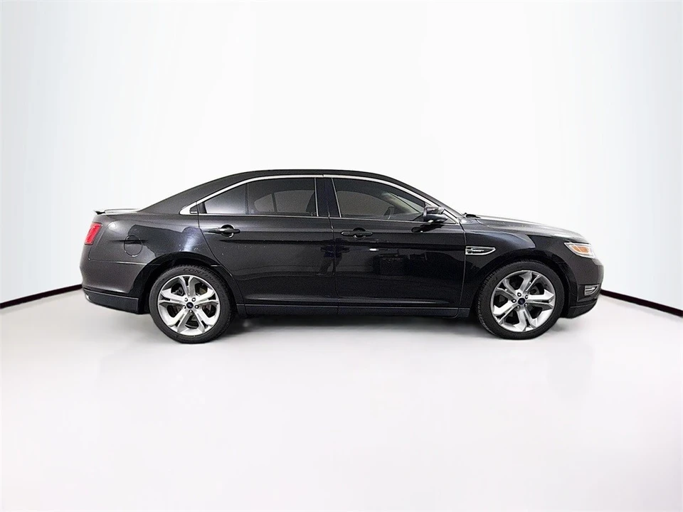 2012 Ford Taurus 5th Gen - Image 8 of 12