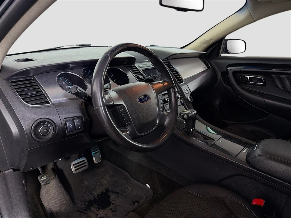 2012 Ford Taurus 5th Gen - Image 10 of 12