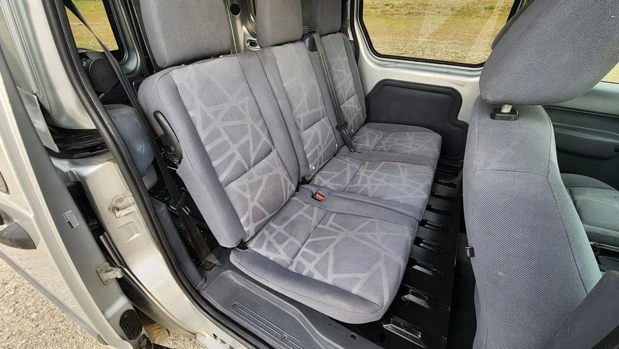 2012 Ford Transit Connect - Image 19 of 30