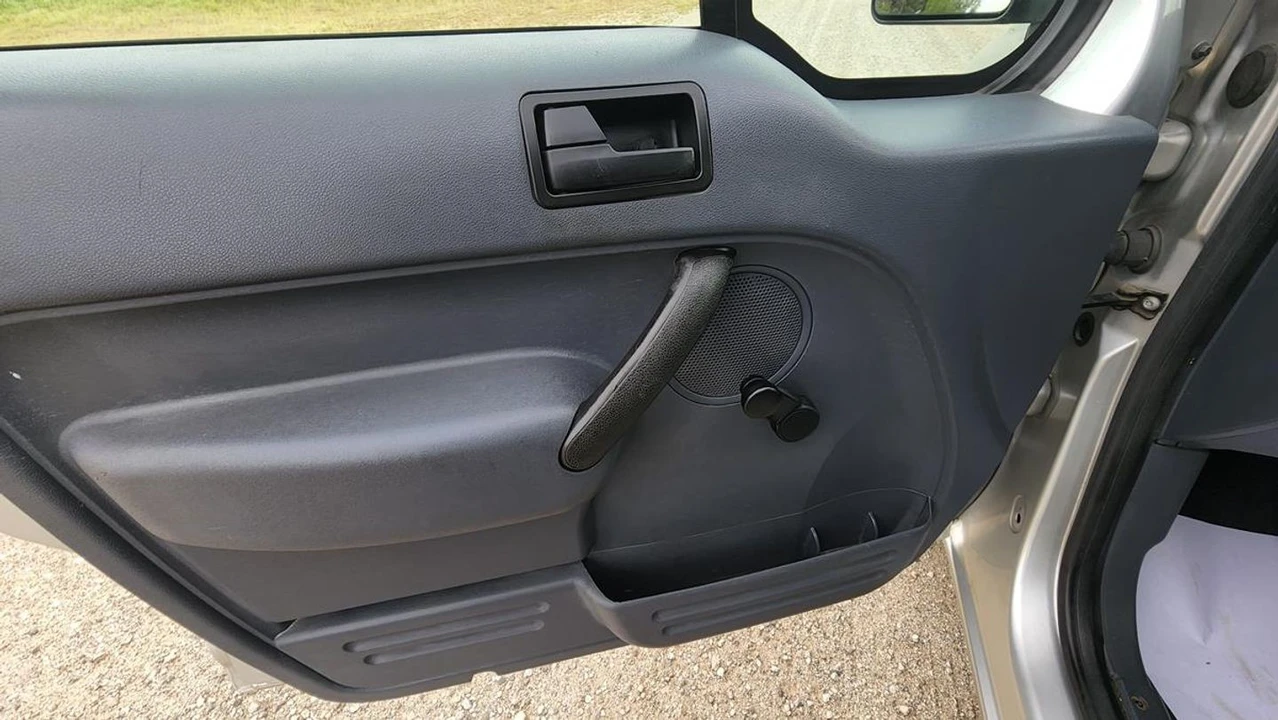 2012 Ford Transit Connect - Image 27 of 30