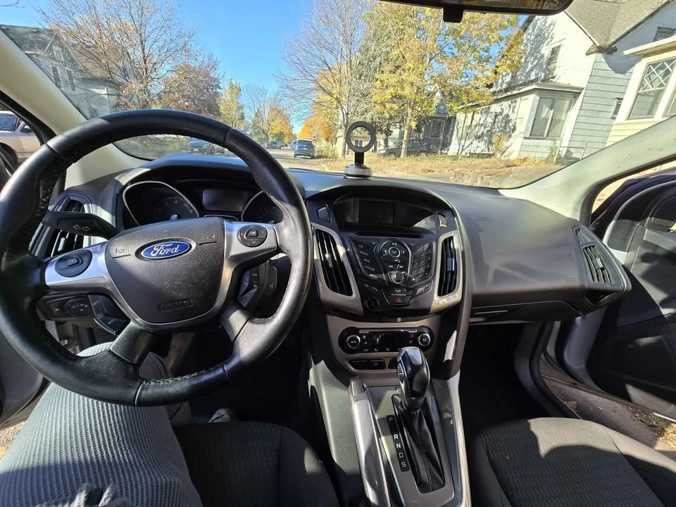 2012 Ford Focus - Image 6 of 8