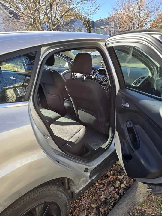 2012 Ford Focus - Image 3 of 8