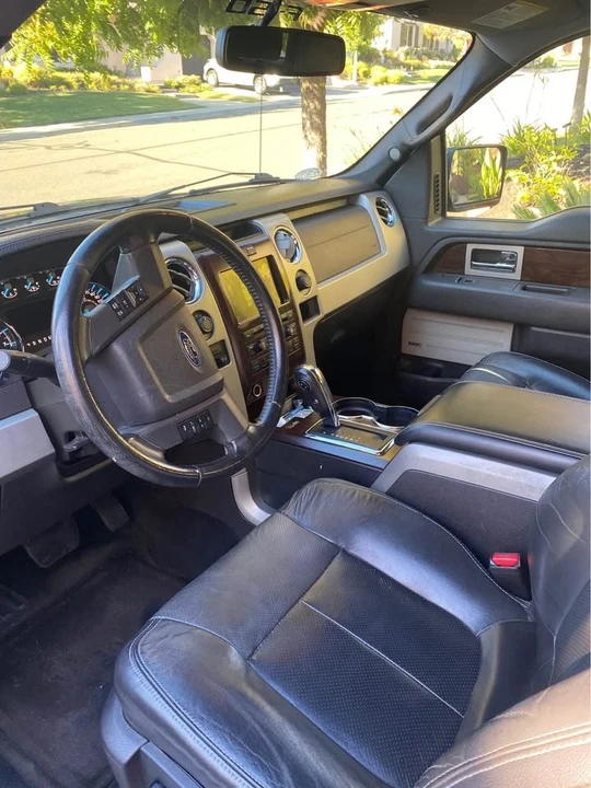 2012 Ford Econoline Van - Image 2 of 4
