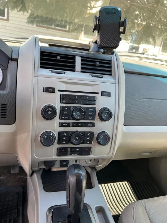 2012 Ford Escape - Image 6 of 11