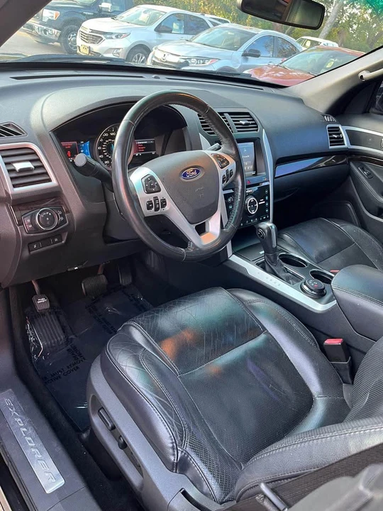 2012 Ford Explorer 5th Gen - Image 10 of 16