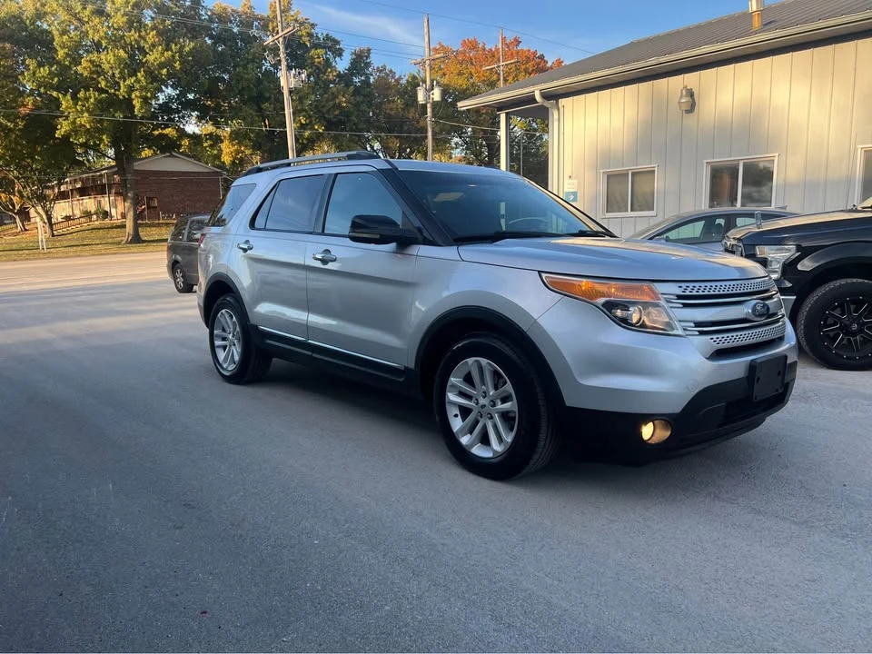 2012 Ford Explorer 5th Gen - Image 4 of 11