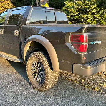 2012 Ford F-150 SVT Raptor 6.2L V8