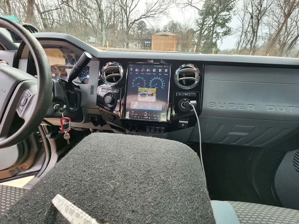 2012 Ford Super Duty 3rd Gen - Image 3 of 8