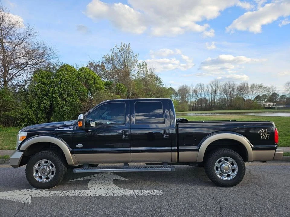 2012 Ford Super Duty 3rd Gen - Image 2 of 20
