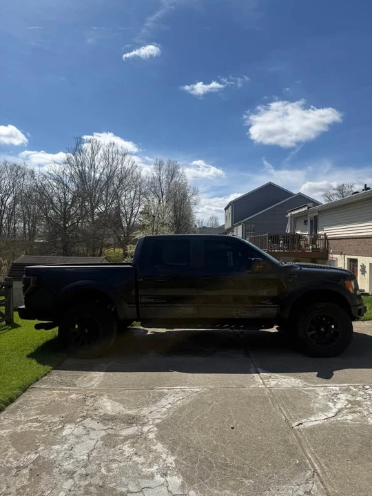 2012 Ford F-150 Raptor 12th Gen - Image 2 of 18