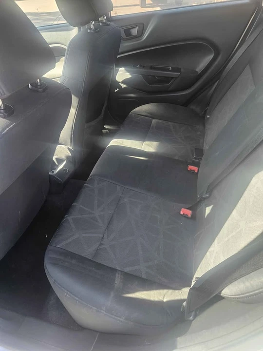 2012 Ford Fiesta - Image 6 of 10
