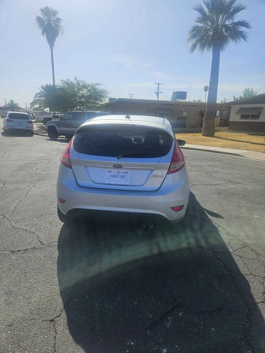 2012 Ford Fiesta - Image 4 of 10