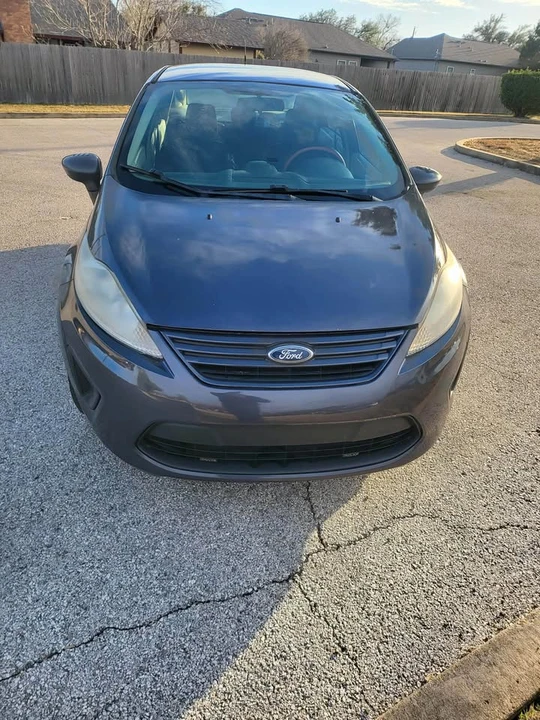 2012 Ford Fiesta - Image 3 of 10