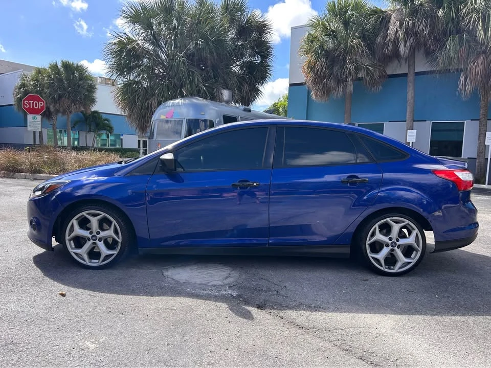 2012 Ford Focus 3rd Gen - Image 2 of 7