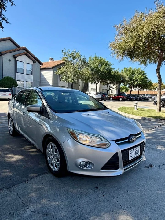 2012 Ford Focus 3rd Gen - Image 2 of 13