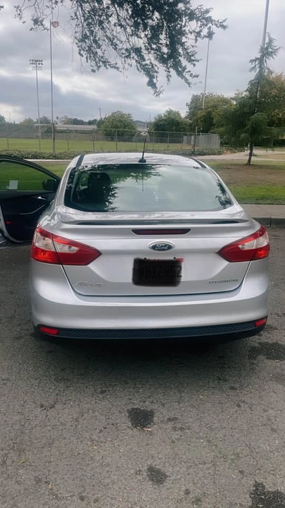 2012 Ford Focus 3rd Gen - Image 8 of 15