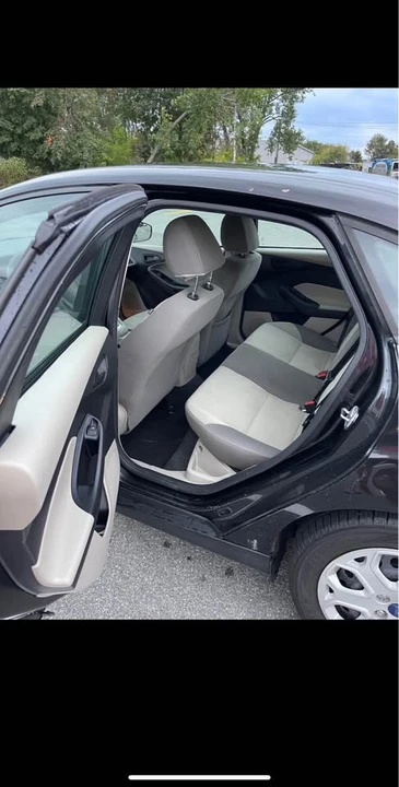 2012 Ford Focus 3rd Gen - Image 11 of 12