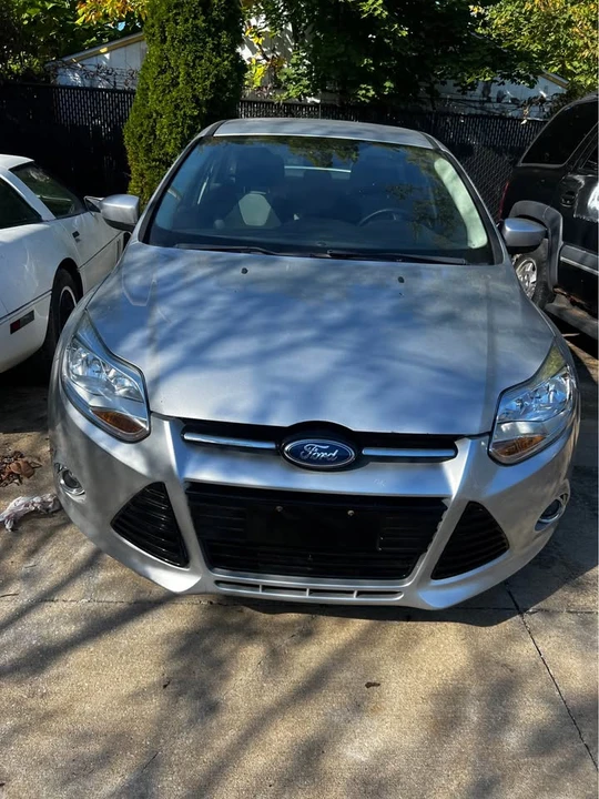 2012 Ford Focus 3rd Gen - Image 2 of 8