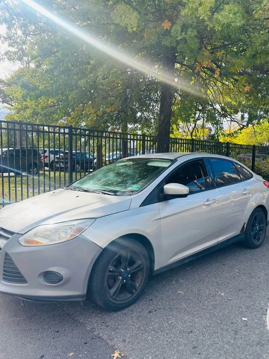 2012 Ford Focus 3rd Gen - Image 3 of 4