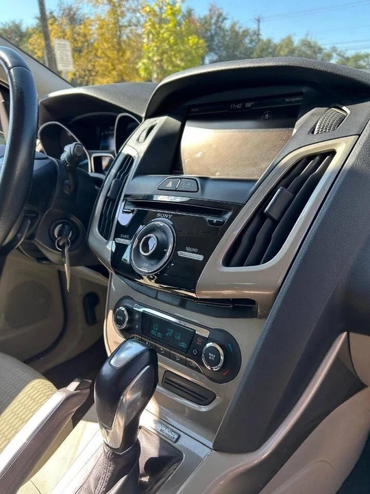 2012 Ford Focus 3rd Gen - Image 11 of 19