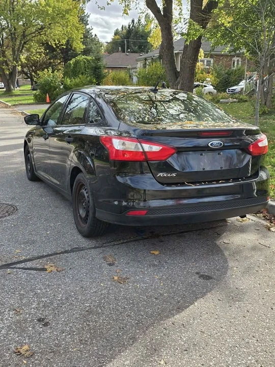 2012 Ford Focus 3rd Gen - Image 2 of 8