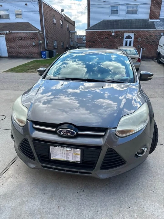 2012 Ford Focus 3rd Gen - Image 2 of 12