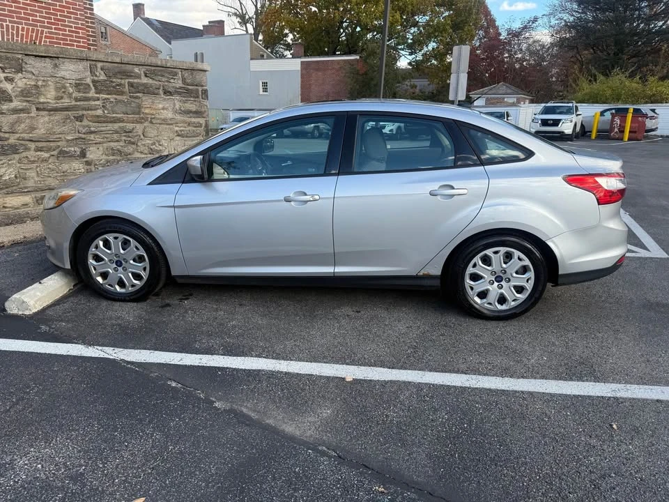 2012 Ford Focus 3rd Gen - Image 3 of 8