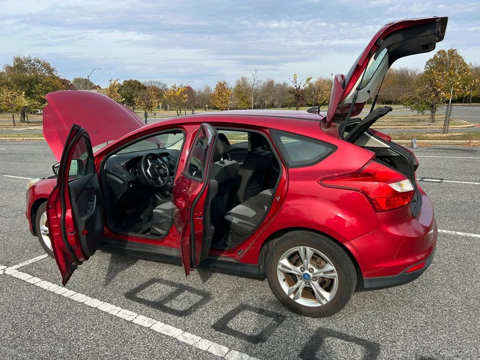 2012 Ford Focus 3rd Gen - Image 8 of 15