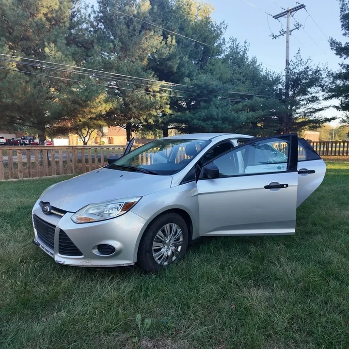 2012 Ford Focus 3rd Gen - Image 3 of 10