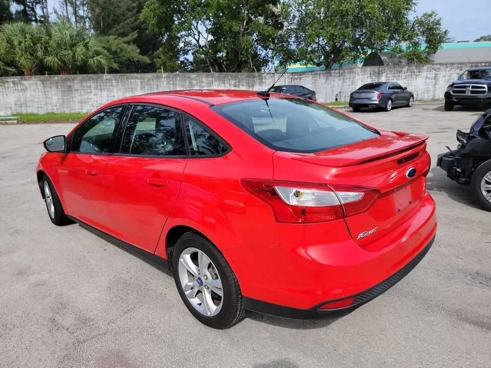 2012 Ford Focus 3rd Gen - Image 2 of 8