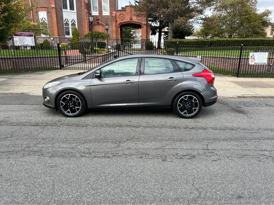 2012 Ford Focus 3rd Gen - Image 2 of 16