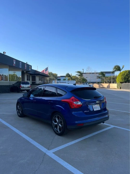 2012 Ford Focus 3rd Gen - Image 2 of 9