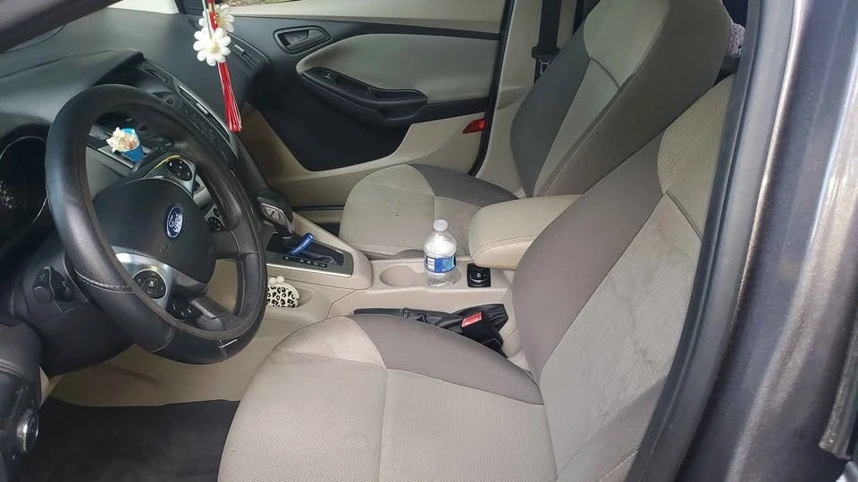 2012 Ford Focus - Image 3 of 10