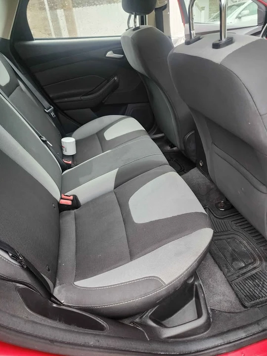 2012 Ford Focus - Image 10 of 12
